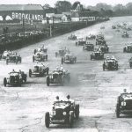 Ve třicátých letech ustavily vozy Bentley množství závodních rekordů. Přesto se značka v té době dostala do finančních potíží.